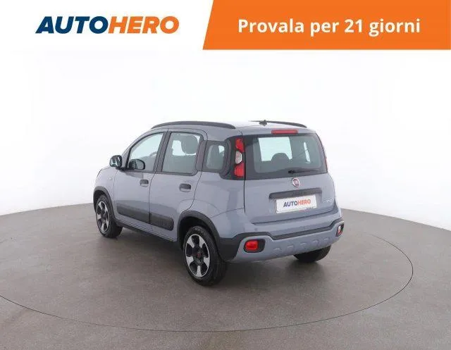 FIAT Panda 1.0 FireFly S&S Hybrid City Cross Image 4