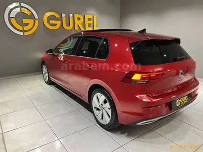 Volkswagen Golf 1.0 eTSI Style